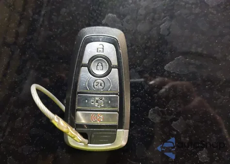 2019 Ford Fusion Hybrid Sel z USA, uszkodzony, nr VIN 3FA6P0MU3KR180053